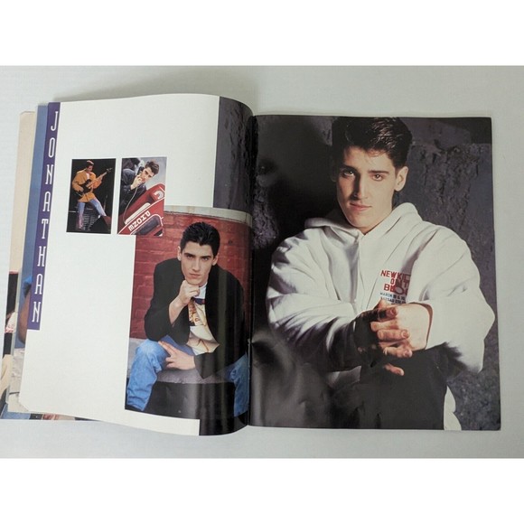 Vintage New Kids On The Block NKOTB Magic Summer Tour Concert Program Book 1990 - Picture 8 of 9